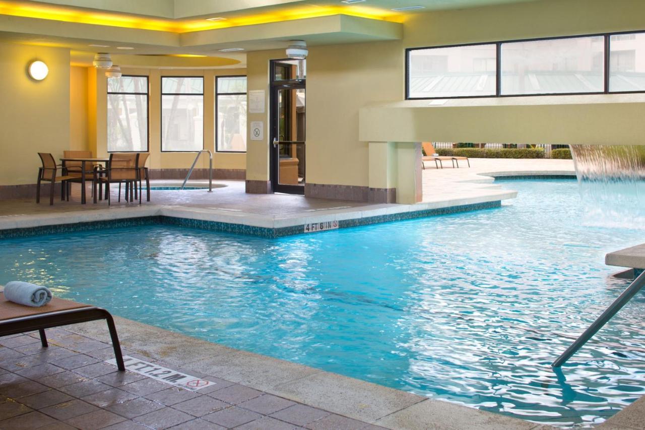Courtyard By Marriott Orlando Lake Buena Vista In The Marriott Village Exteriör bild