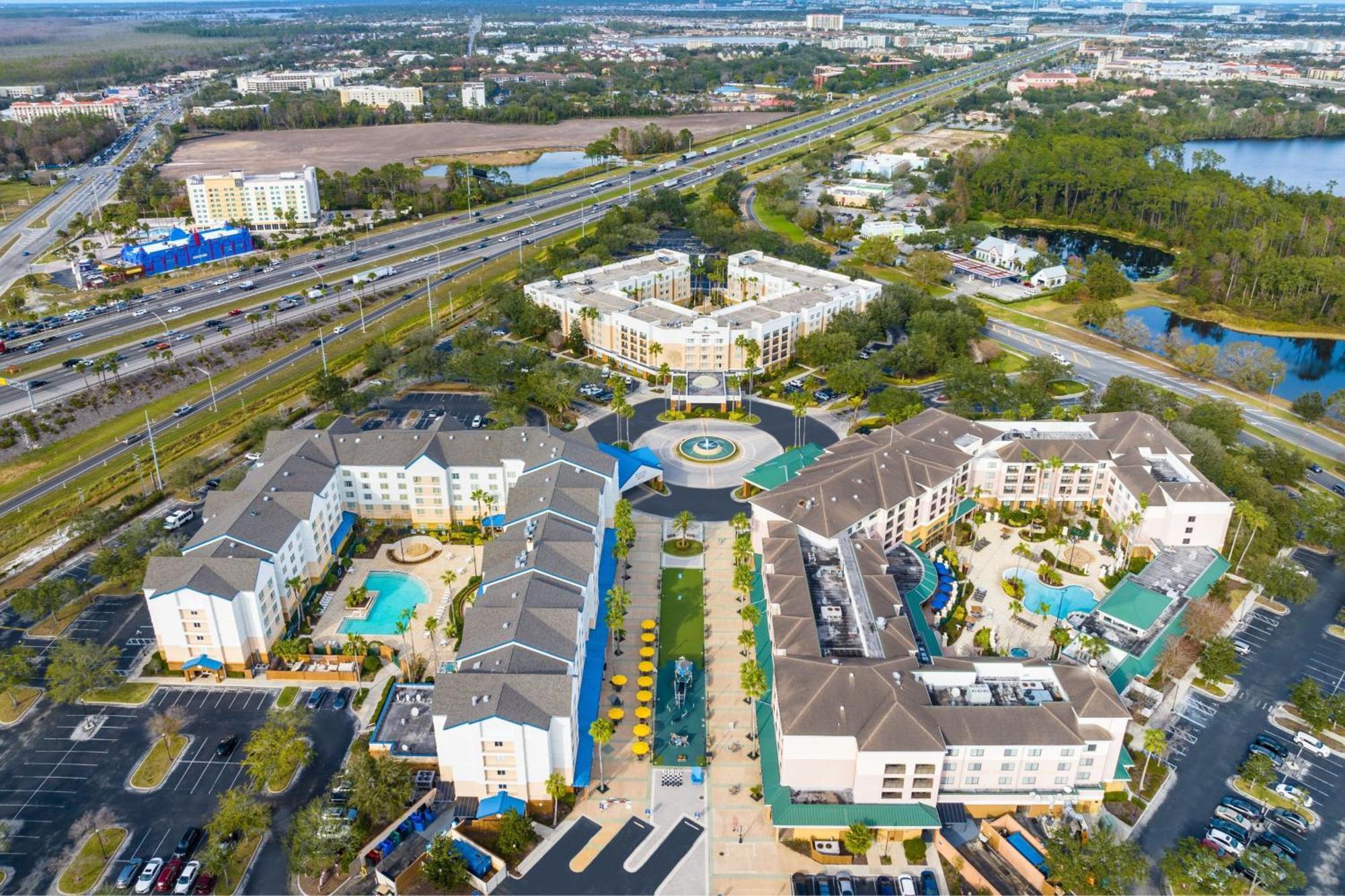 Courtyard By Marriott Orlando Lake Buena Vista In The Marriott Village Exteriör bild