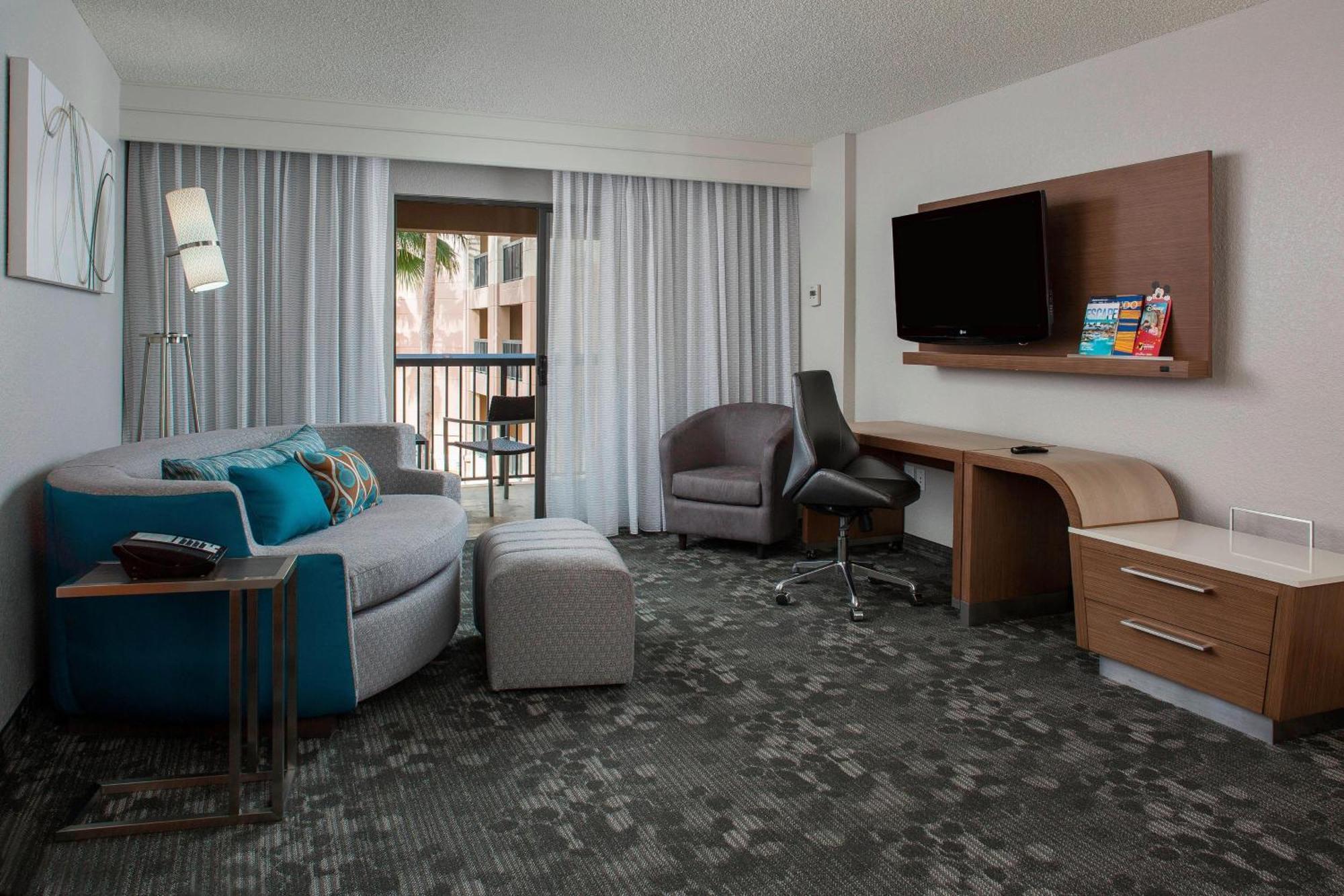 Courtyard By Marriott Orlando Lake Buena Vista In The Marriott Village Exteriör bild